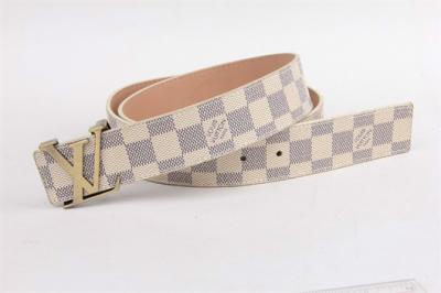 wholesale Louis Vuitton Belts No. 572